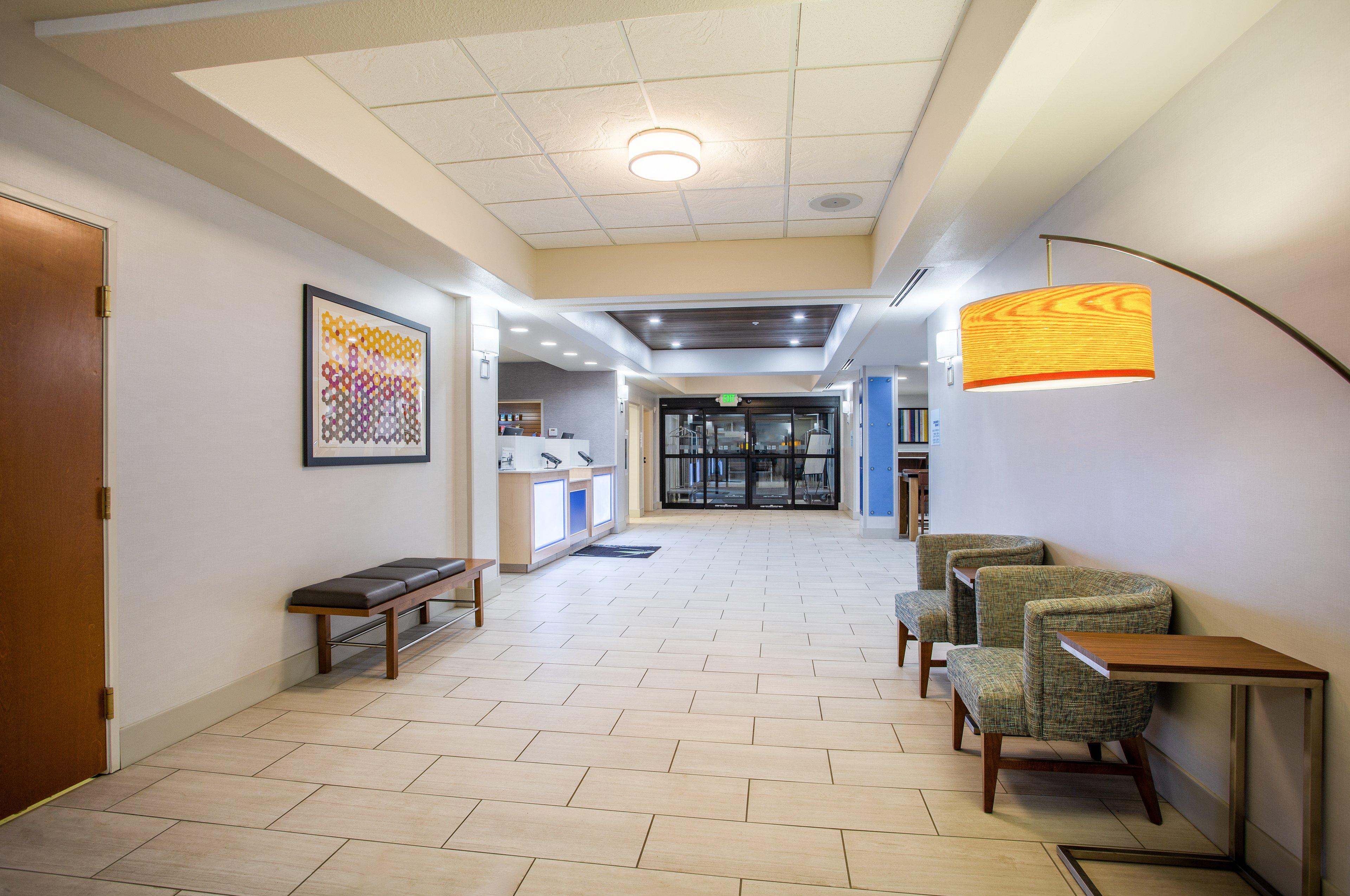 Holiday Inn Express Hotel & Suites Lewisburg By Ihg Zewnętrze zdjęcie